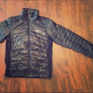 Mountain Hardwear Puffy Jacket